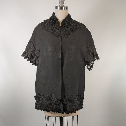 1880s Ivy Leaf Mantle