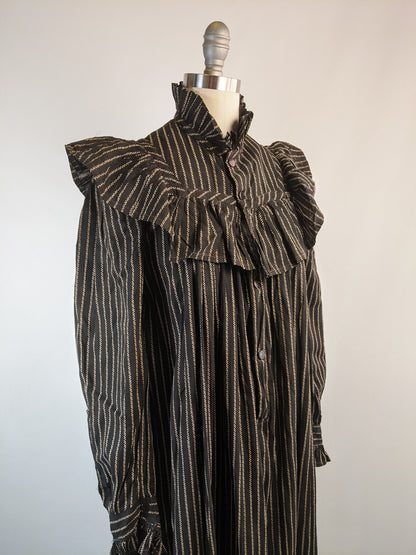 Late 1890s-1900 Wrapper Dress