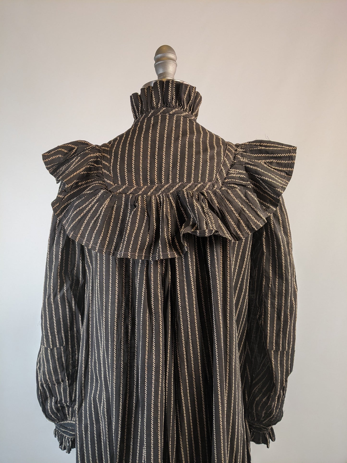 Late 1890s-1900 Wrapper Dress