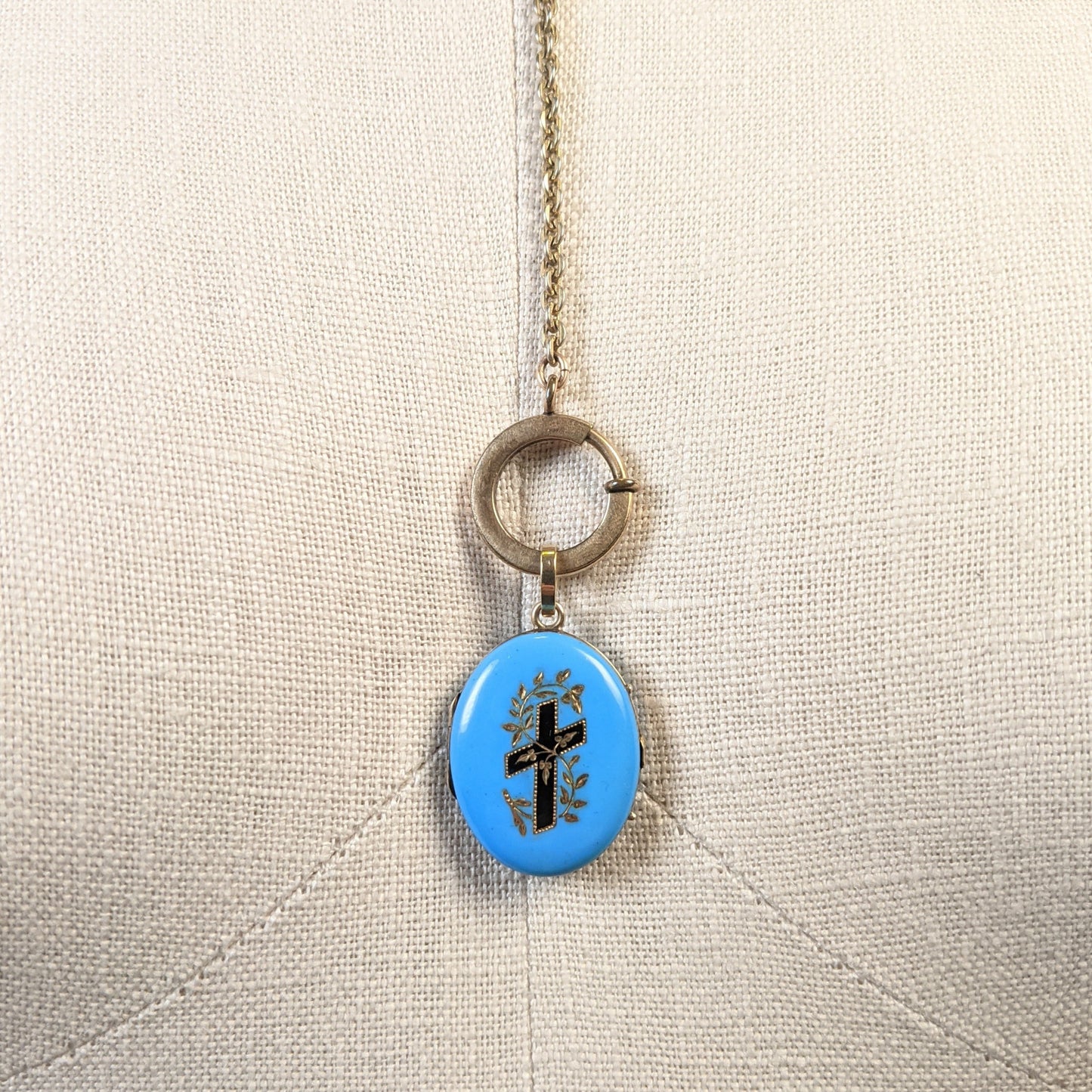Victorian 14k Gold Enamel Mourning Locket