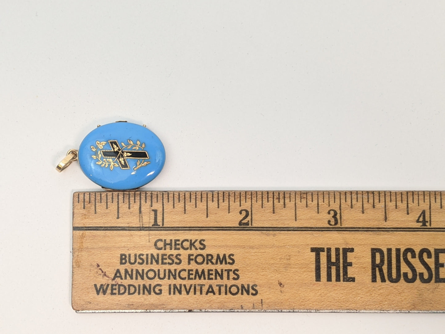 Victorian 14k Gold Enamel Mourning Locket