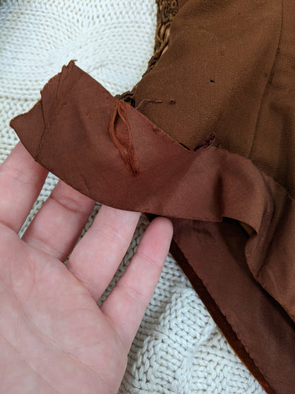 1890s Brown Velvet Gigot Sleeve Bodice
