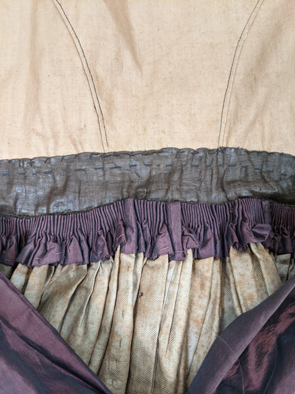 Late 1840s - 1850 Silk Gown