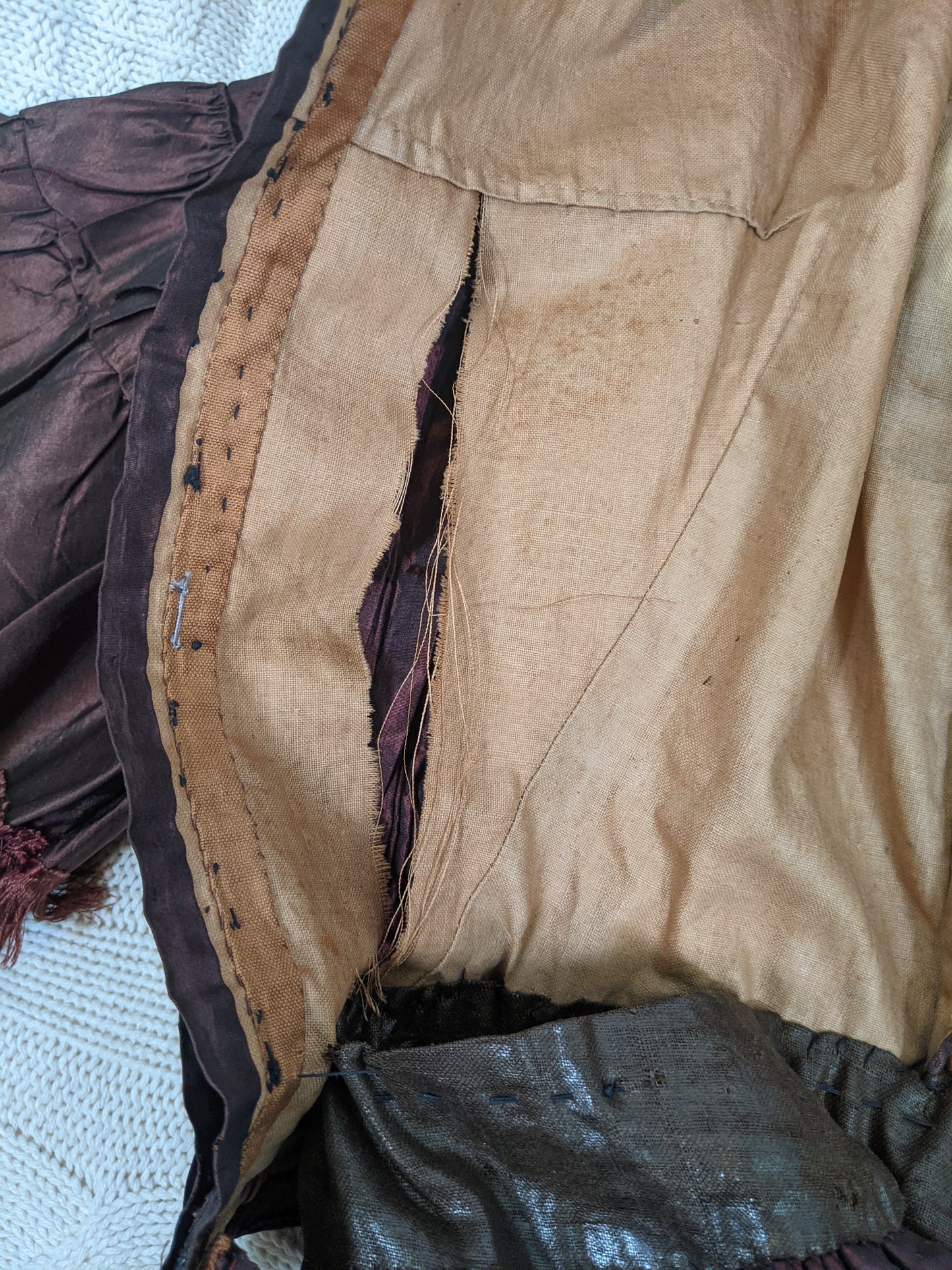Late 1840s - 1850 Silk Gown