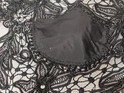 1890s-1900s Black Lace Collar