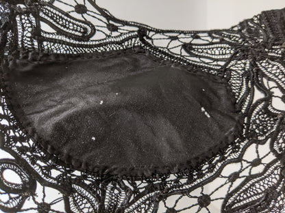 1890s-1900s Black Lace Collar