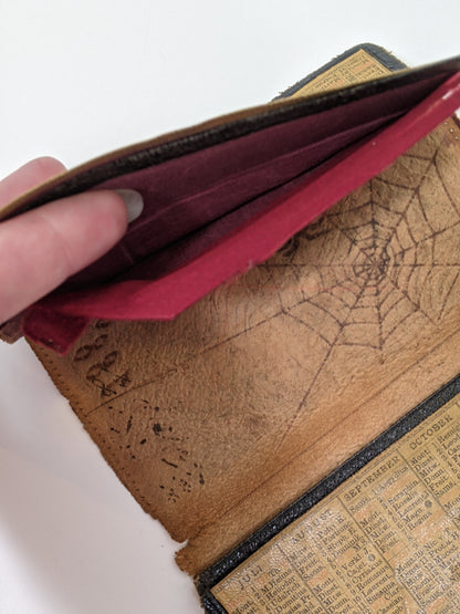 1888 Spiderweb Pocketbook