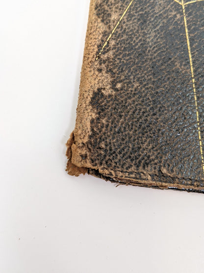 1888 Spiderweb Pocketbook