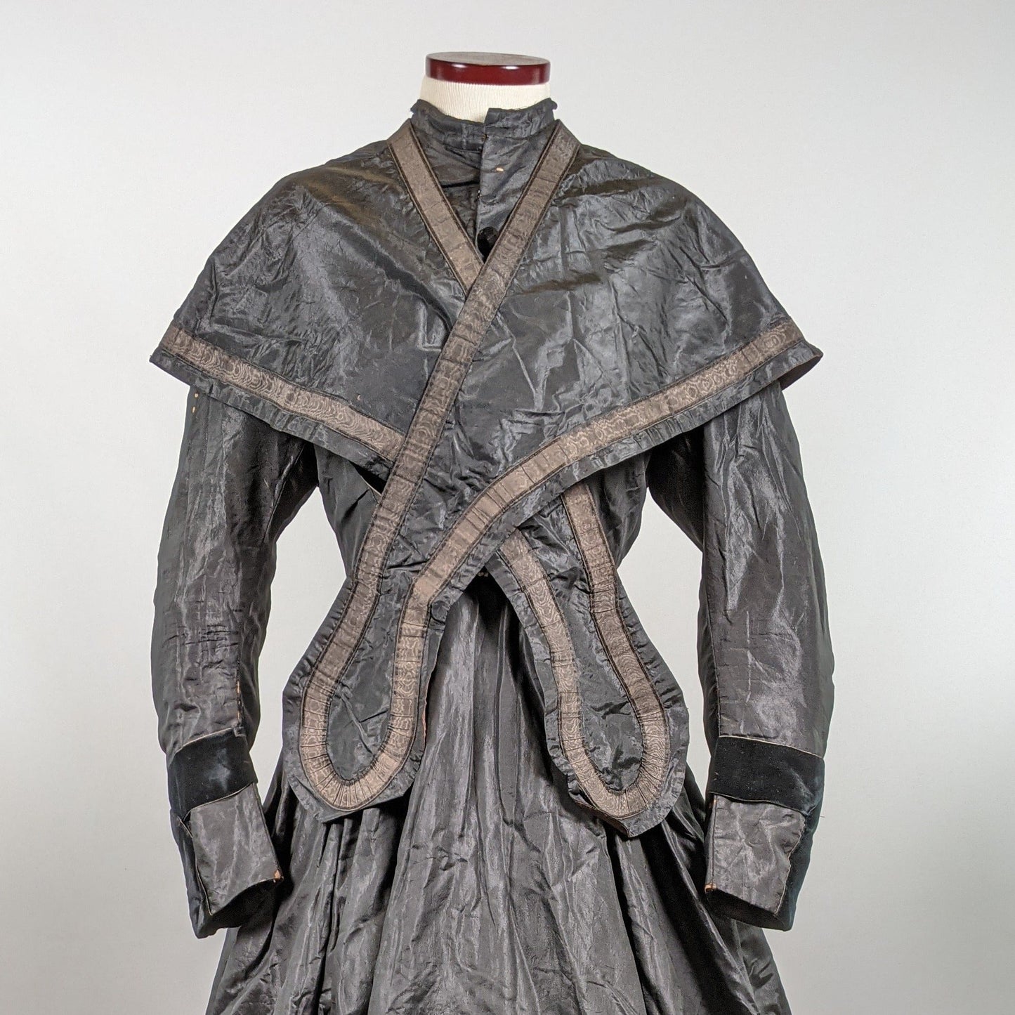 1860s Mourning Dress