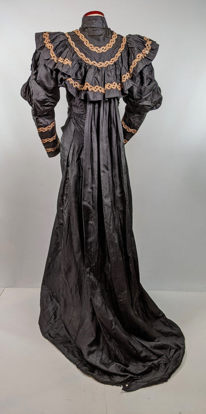 1890s Black Silk Tea Gown or Wrapper