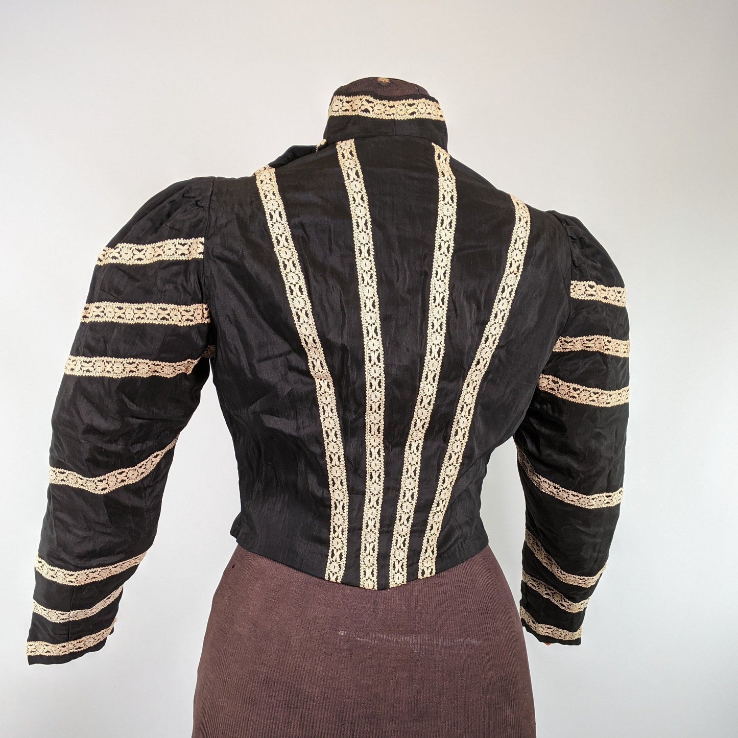Silk Bodice c. 1900s | 34" Waist