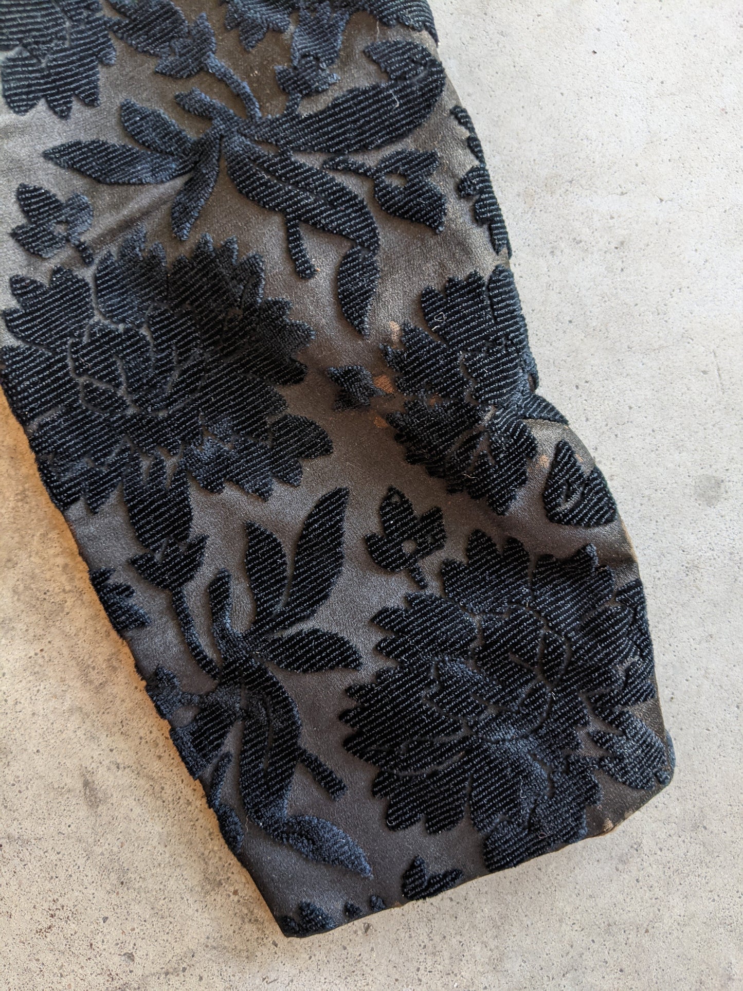1880s Black Brocade Bodice