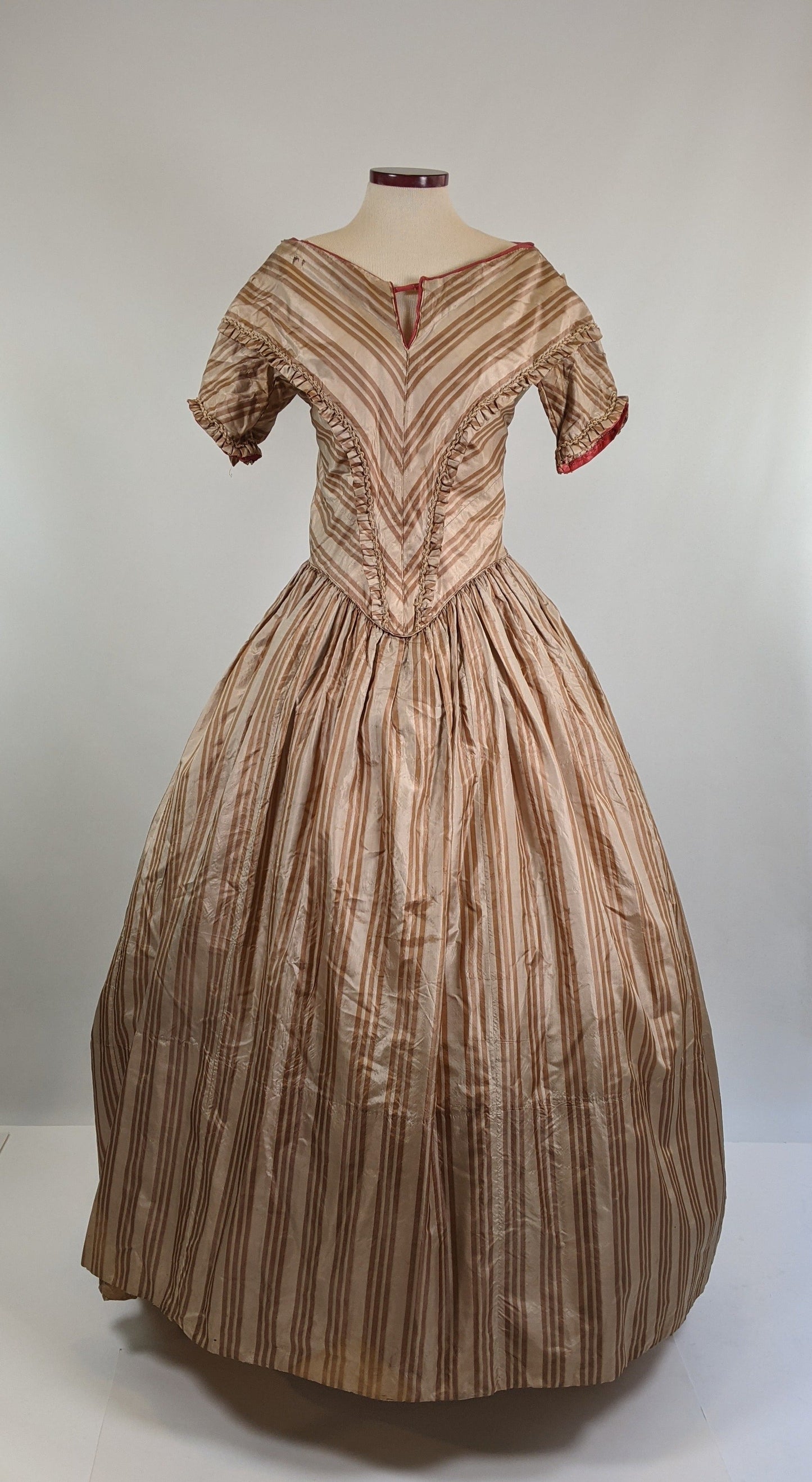 Romantic Era Gold Silk Evening Gown