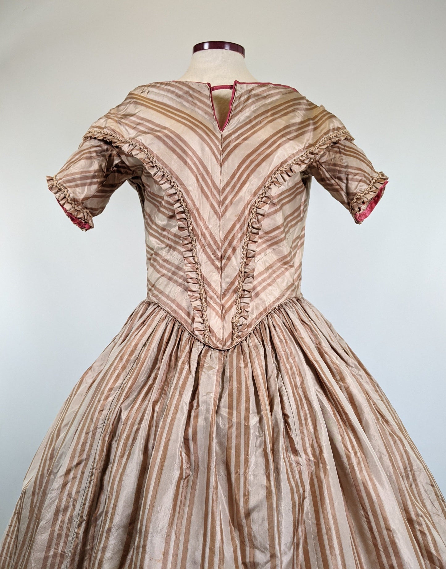 Romantic Era Gold Silk Evening Gown