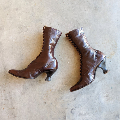 Late 1910s-Early 1920s Brown Boots | Approx Sz 7