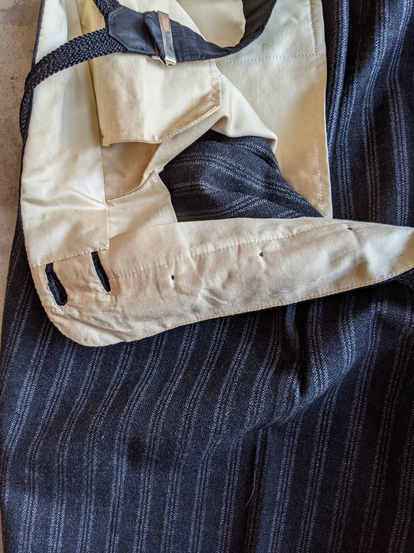 1937 Stroller Suit with Provenance | 38" waist 42" chest