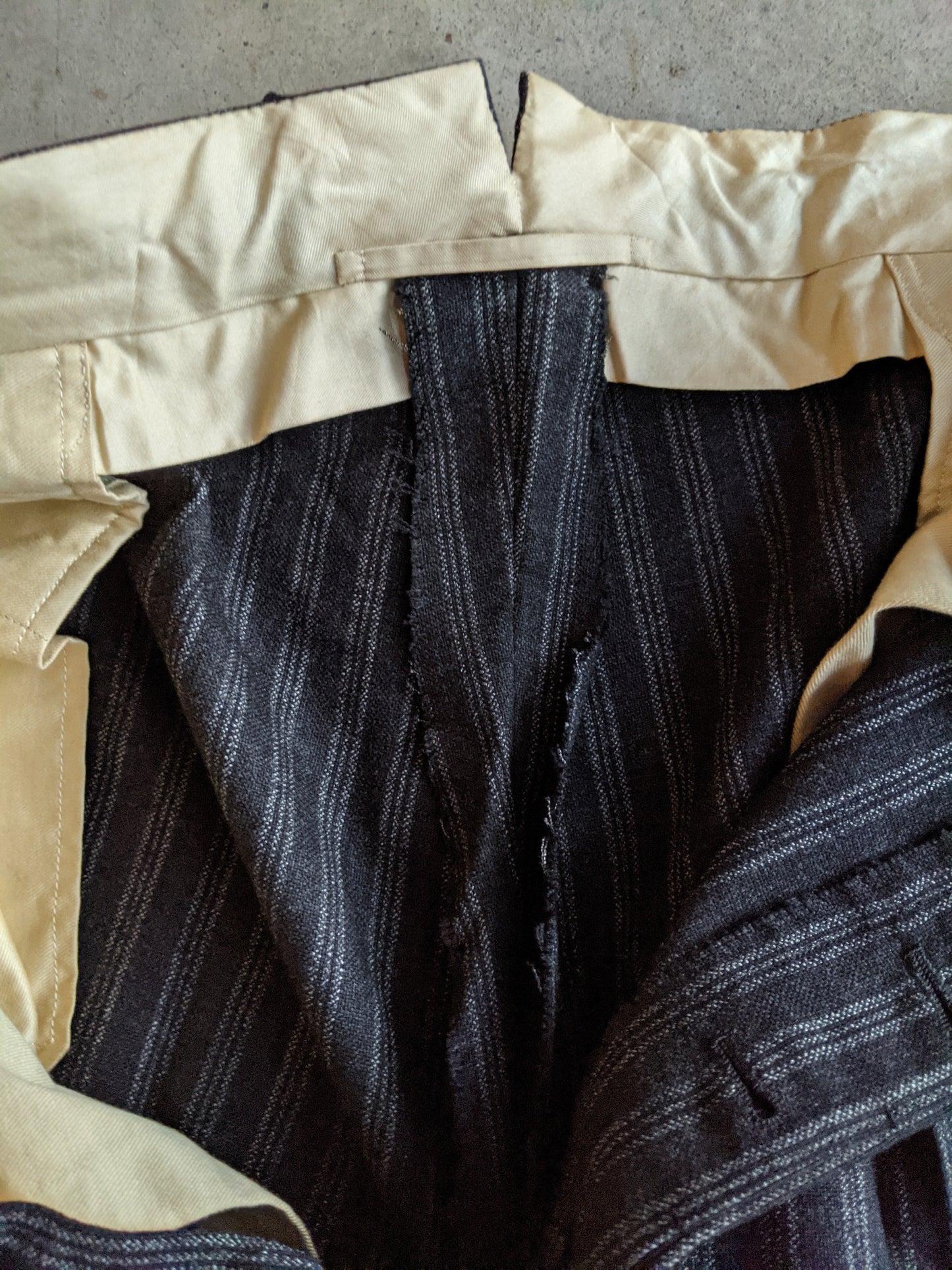 1937 Stroller Suit with Provenance | 38" waist 42" chest