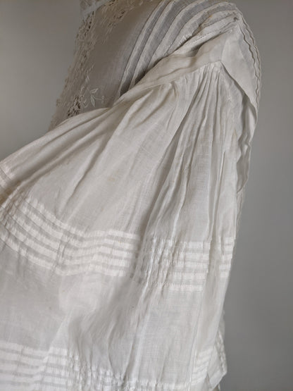 1900s White Lace Shirtwaist