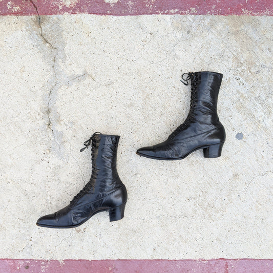 1910s-1920s Black Lace Up Boots | Approx Sz 7.5-8