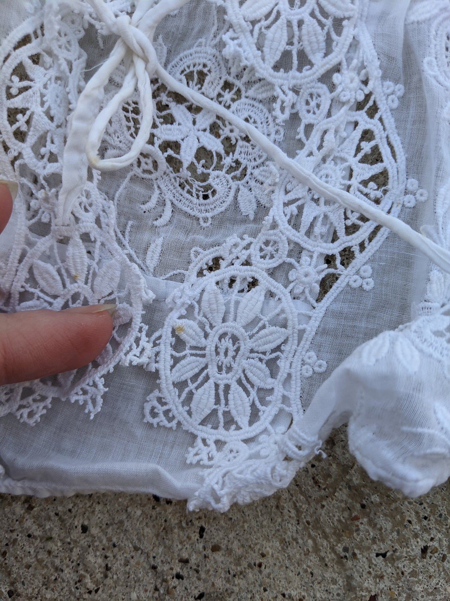 1900s White Lace Shirtwaist
