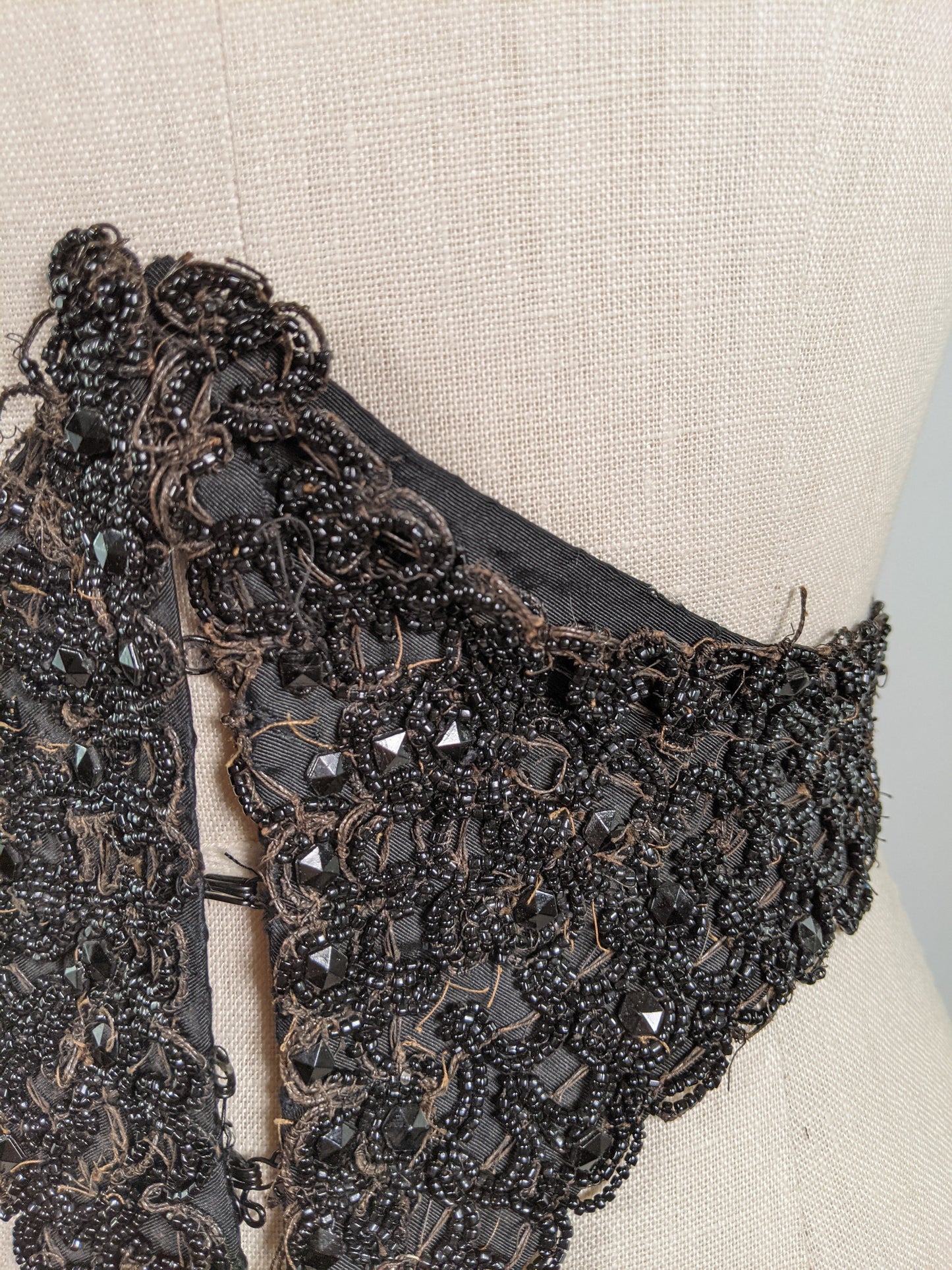 1900s Beaded Belt