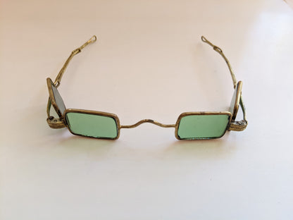 19th C. Green Tinted 4-Lens Eyeglasses