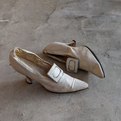 1920s Pointed Heels | Approx 6.5-7