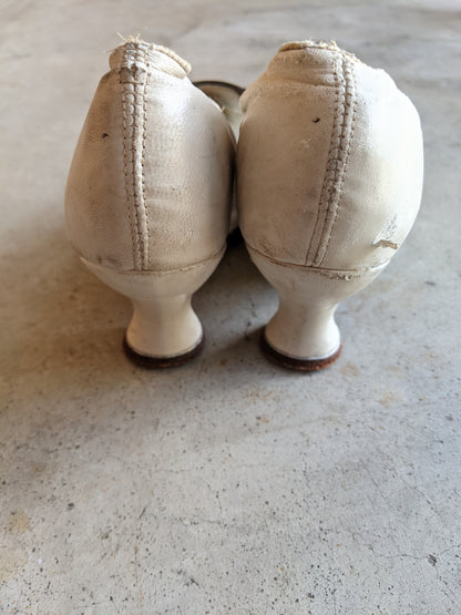1920s Pointed Heels | Approx 6.5-7