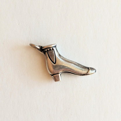 19th C. Scottish Agate Boot Charm