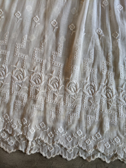 1910s Embroidered Cotton Dress | 30" Waist