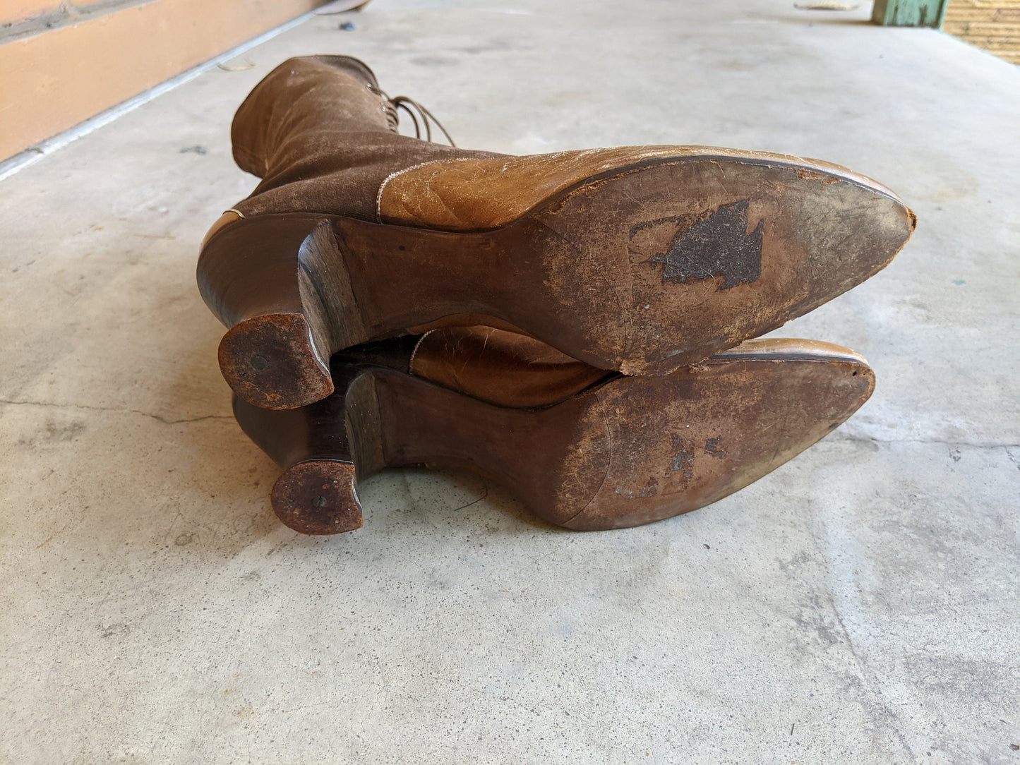 1910s - 1920s Tall Lace Up Brown Boots | Sz 38