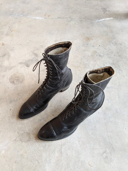 1910s Black Lace Up Boots | Approx Sz 8