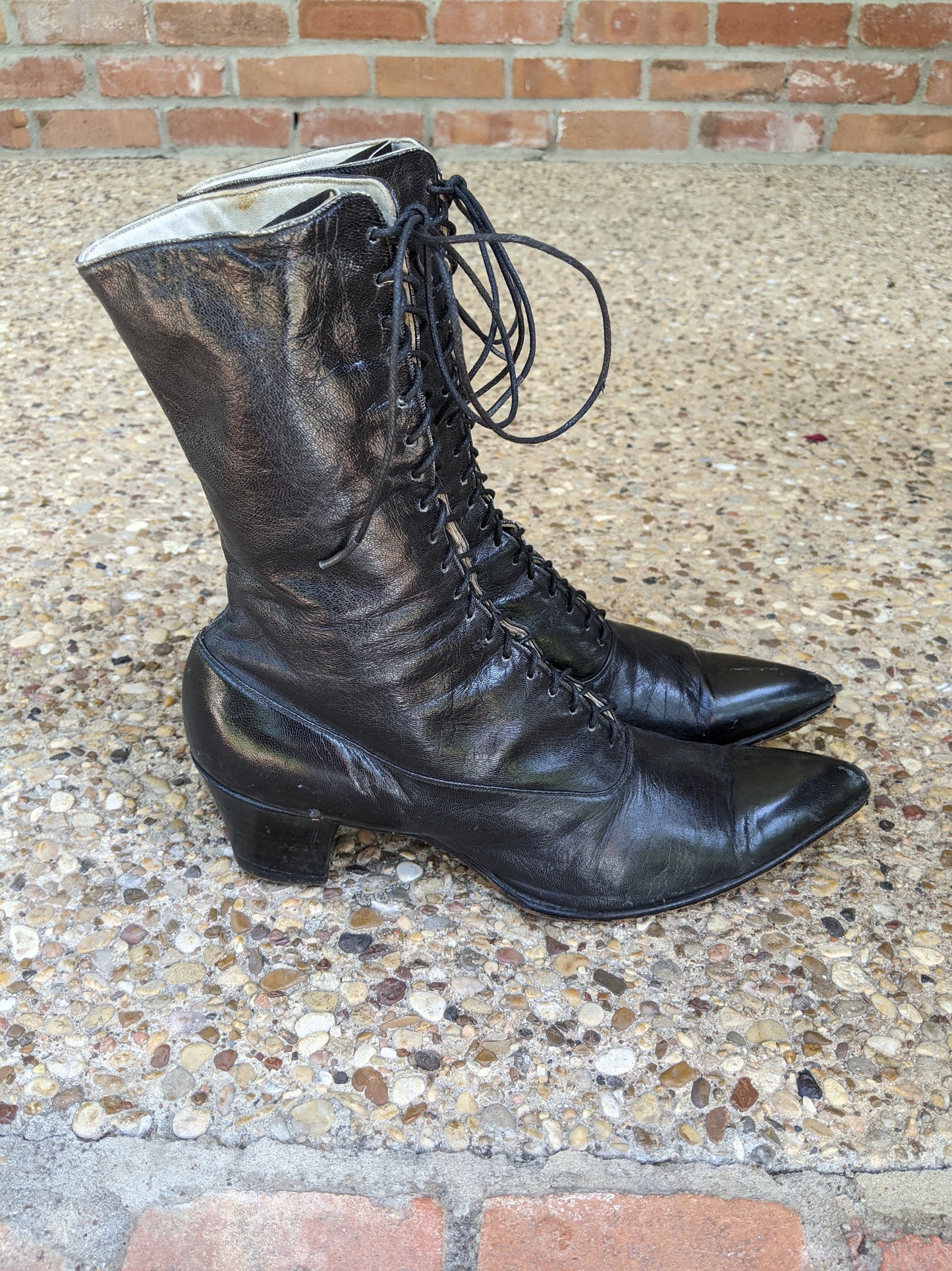 1910s-1920s Lace Up Boots | Sz 39