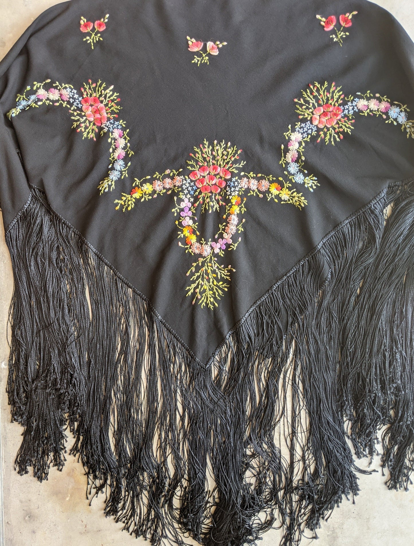 Early Vintage Embroidered Piano Shawl