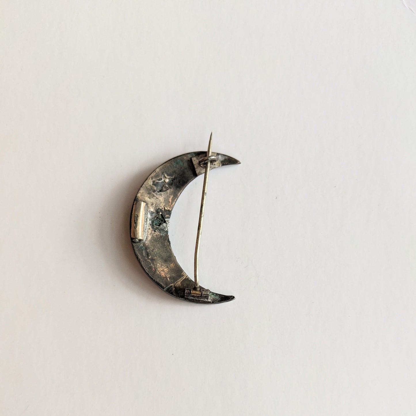 1890s Bohemian Garnet Crescent Moon Brooch