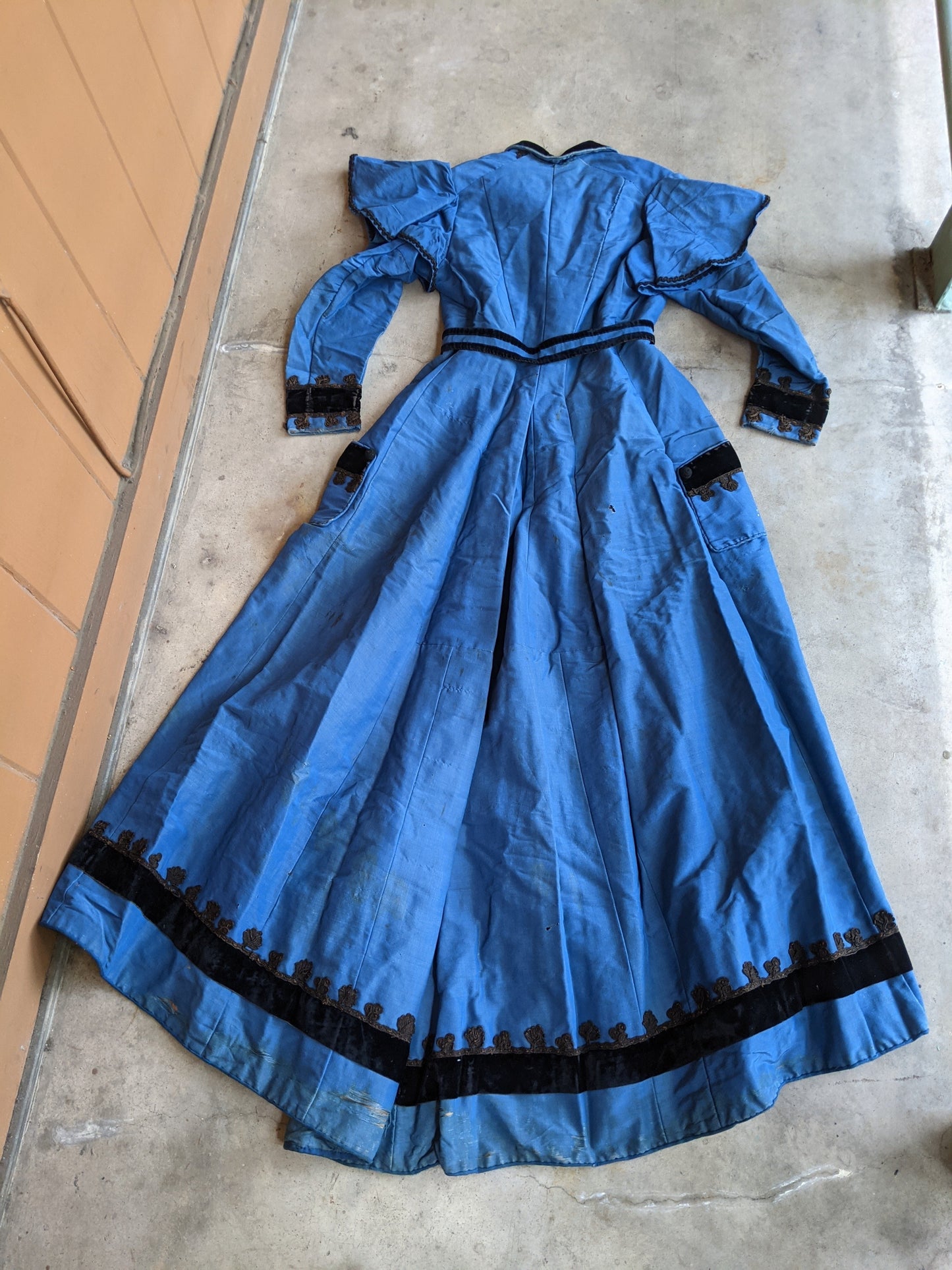1880s Blue Wrapper Dress | Study or Display