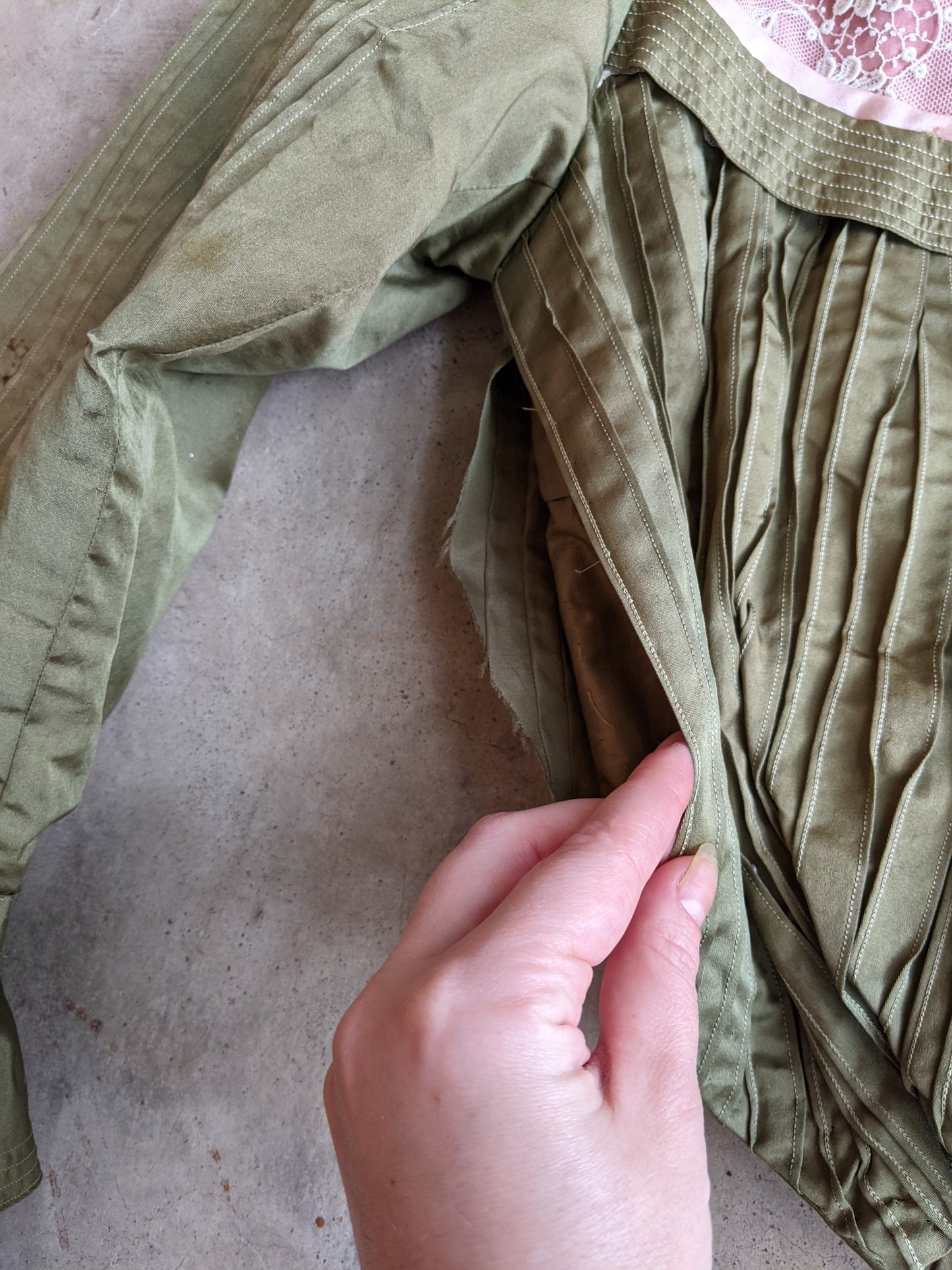 1900s Green + Pink Bodice | Study + Display