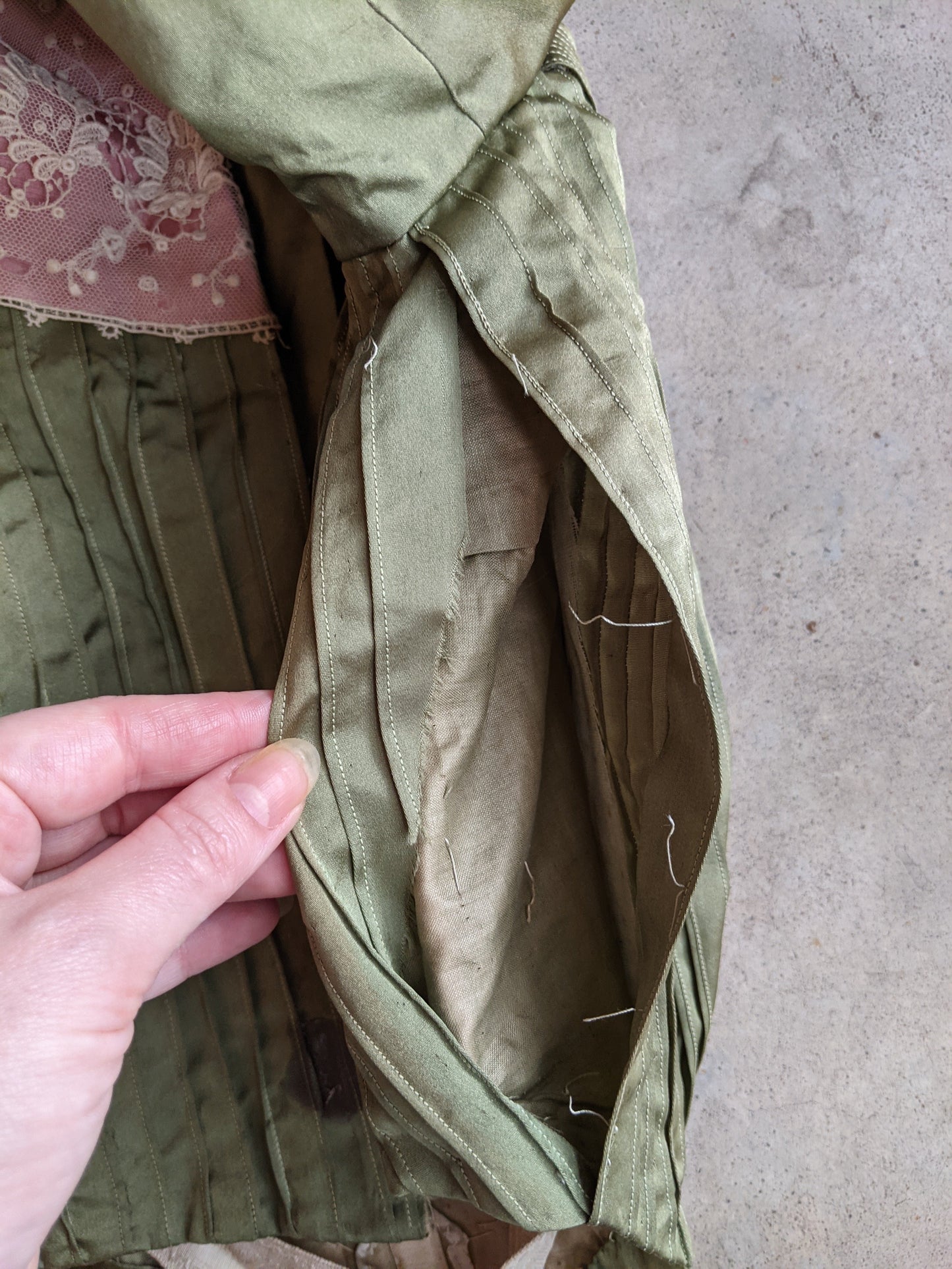 1900s Green + Pink Bodice | Study + Display