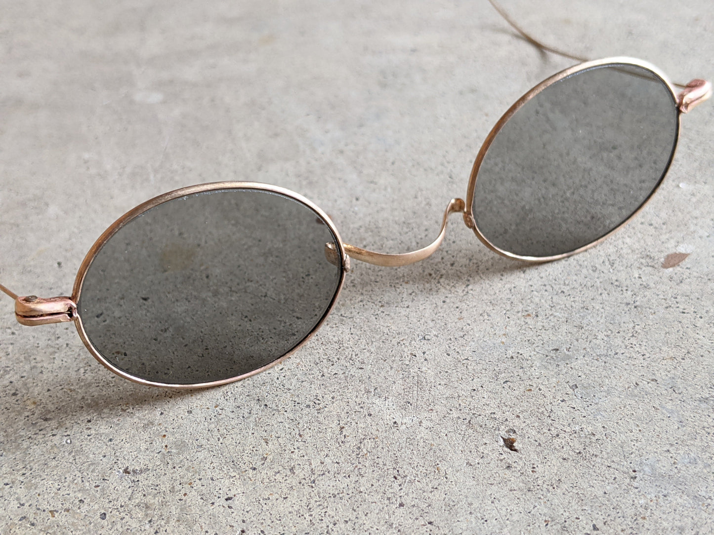 1890s-1900s Tinted Glasses | Gold Tone Frames