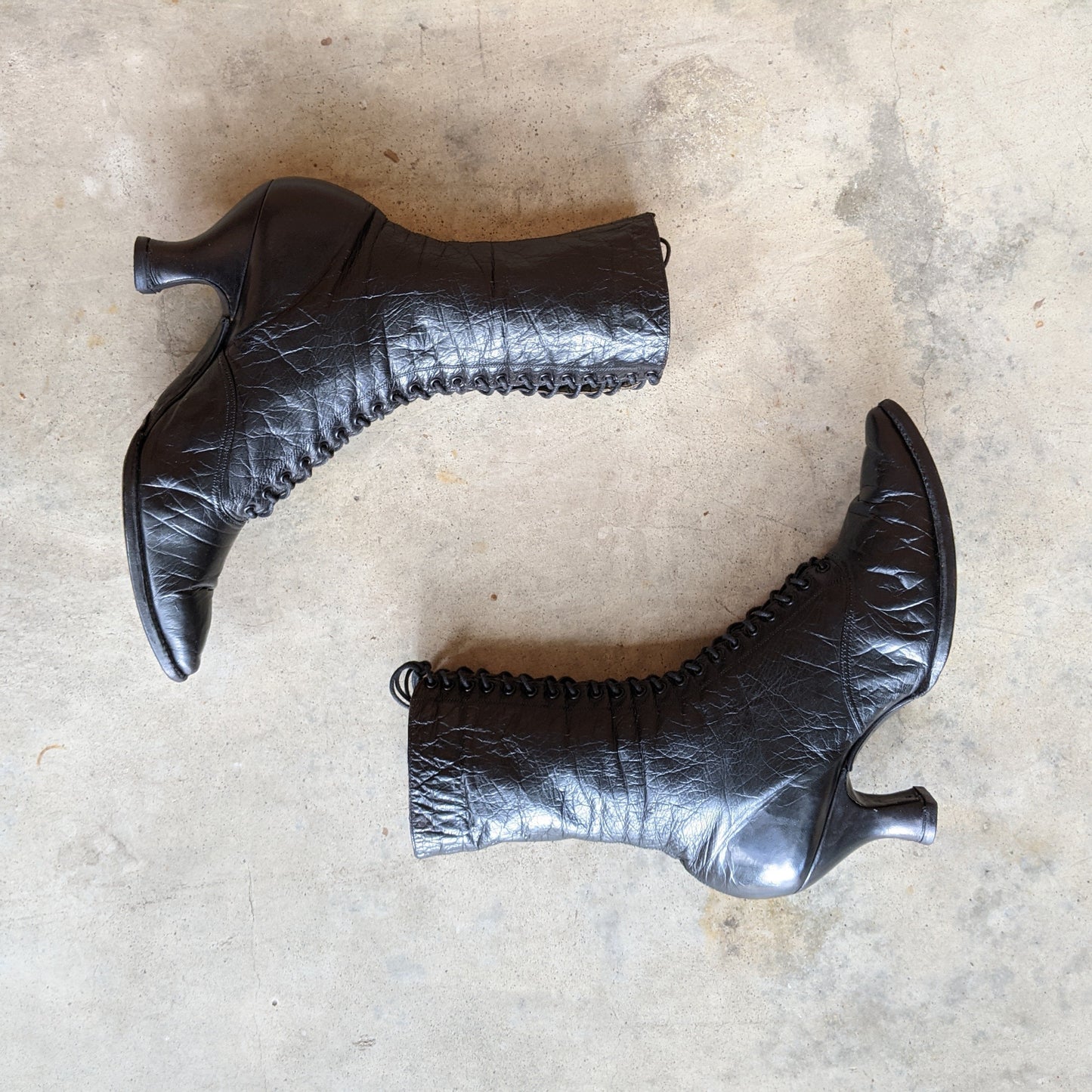 1910s-1920s Black Lace Up Boots | Approx Sz 5-6