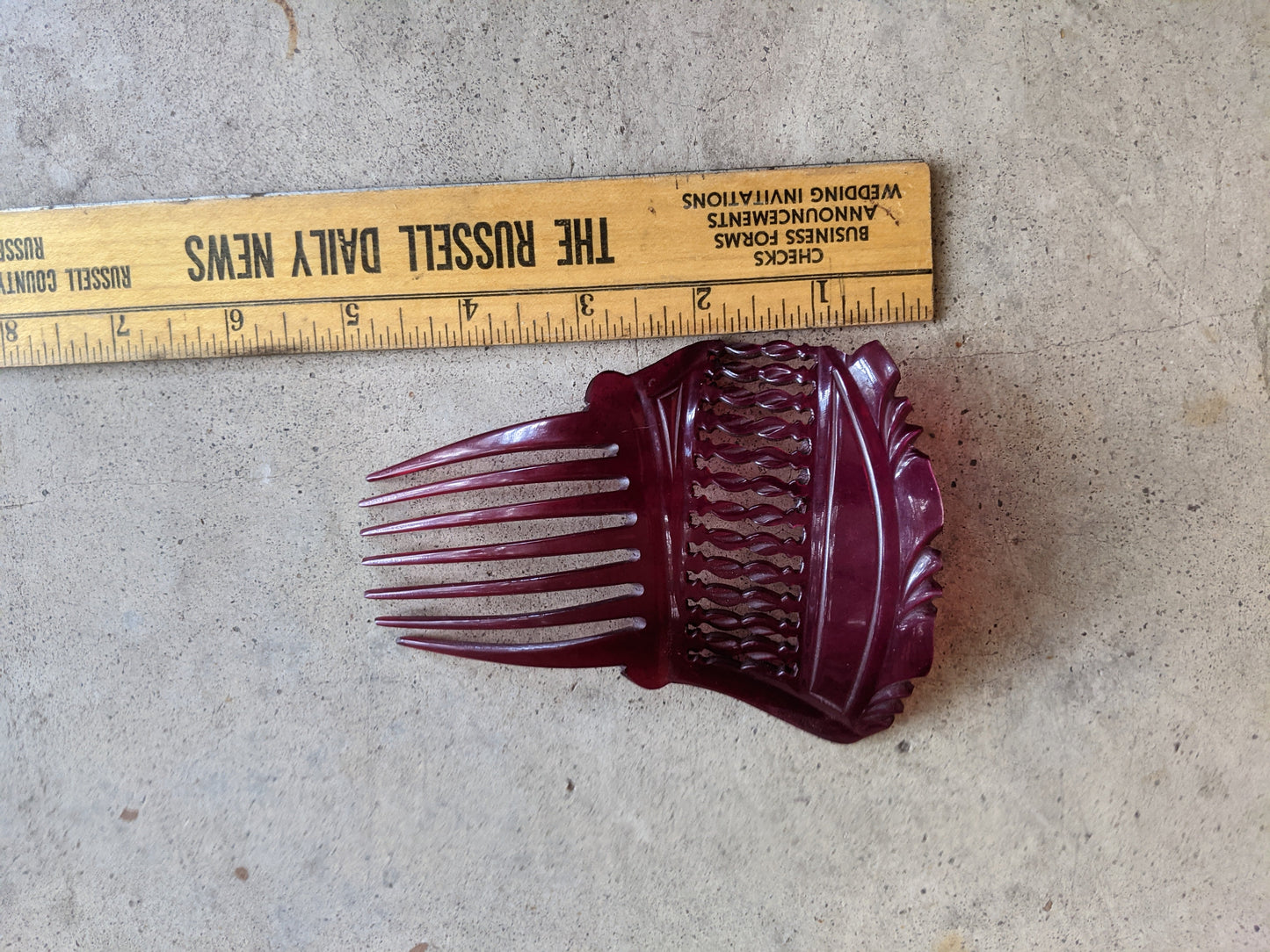 Early 20th C. Raspberry Hair Comb