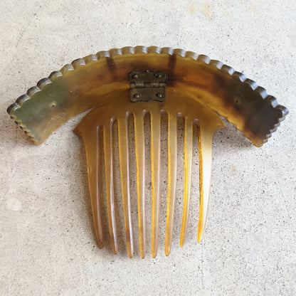 19th C. Hinged Hair Comb