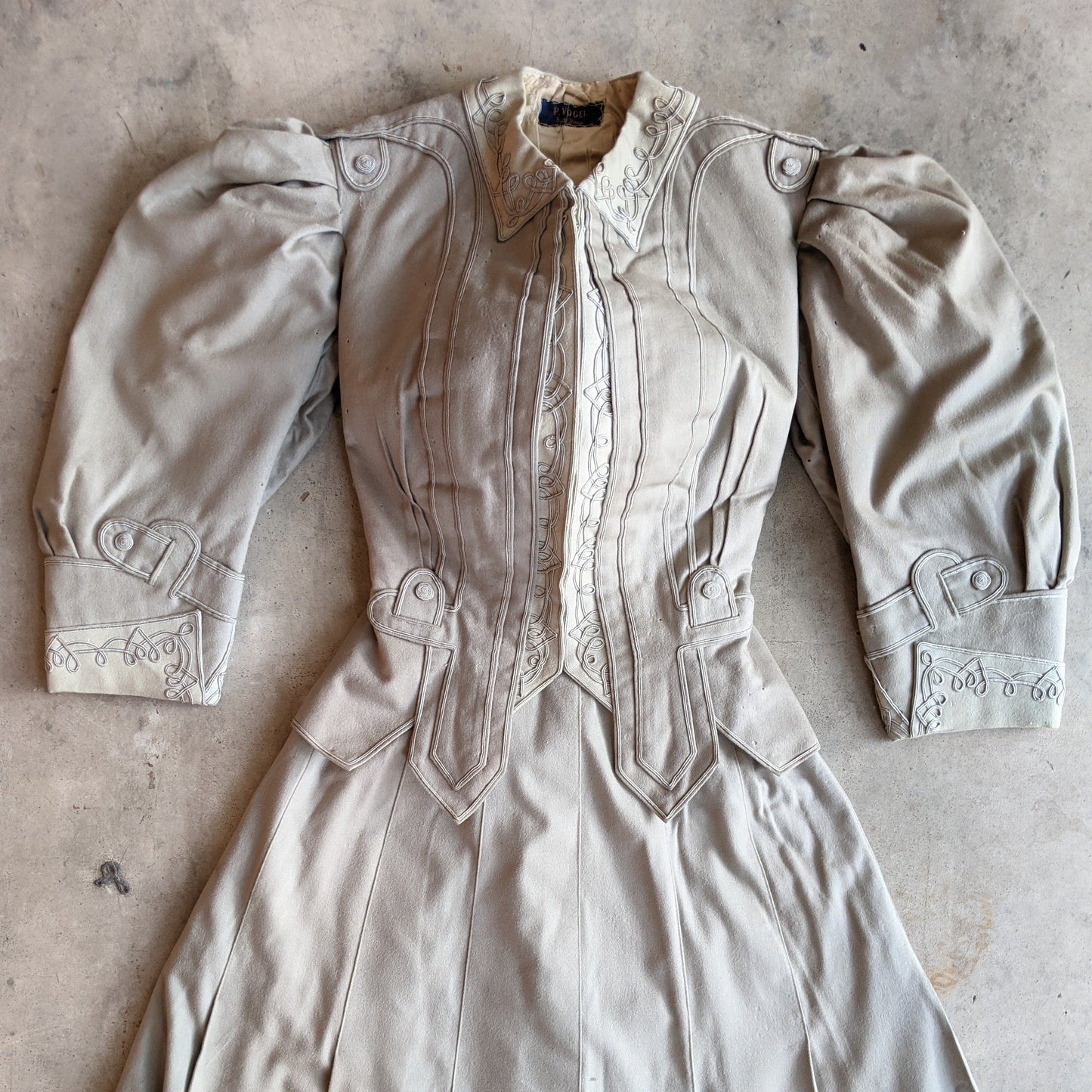 1905-1906 Grey Wool Ensemble | Study + Display