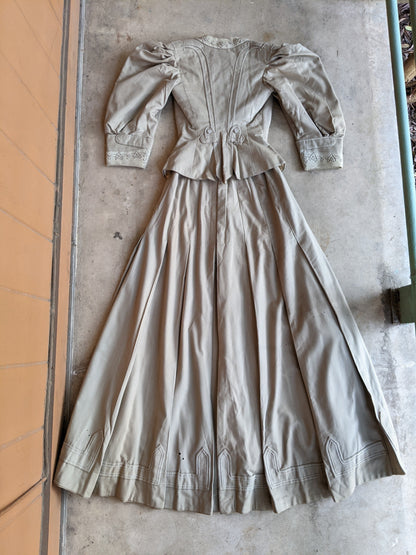 1905-1906 Grey Wool Ensemble | Study + Display