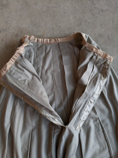 1905-1906 Grey Wool Ensemble | Study + Display