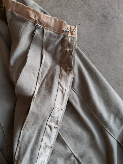 1905-1906 Grey Wool Ensemble | Study + Display