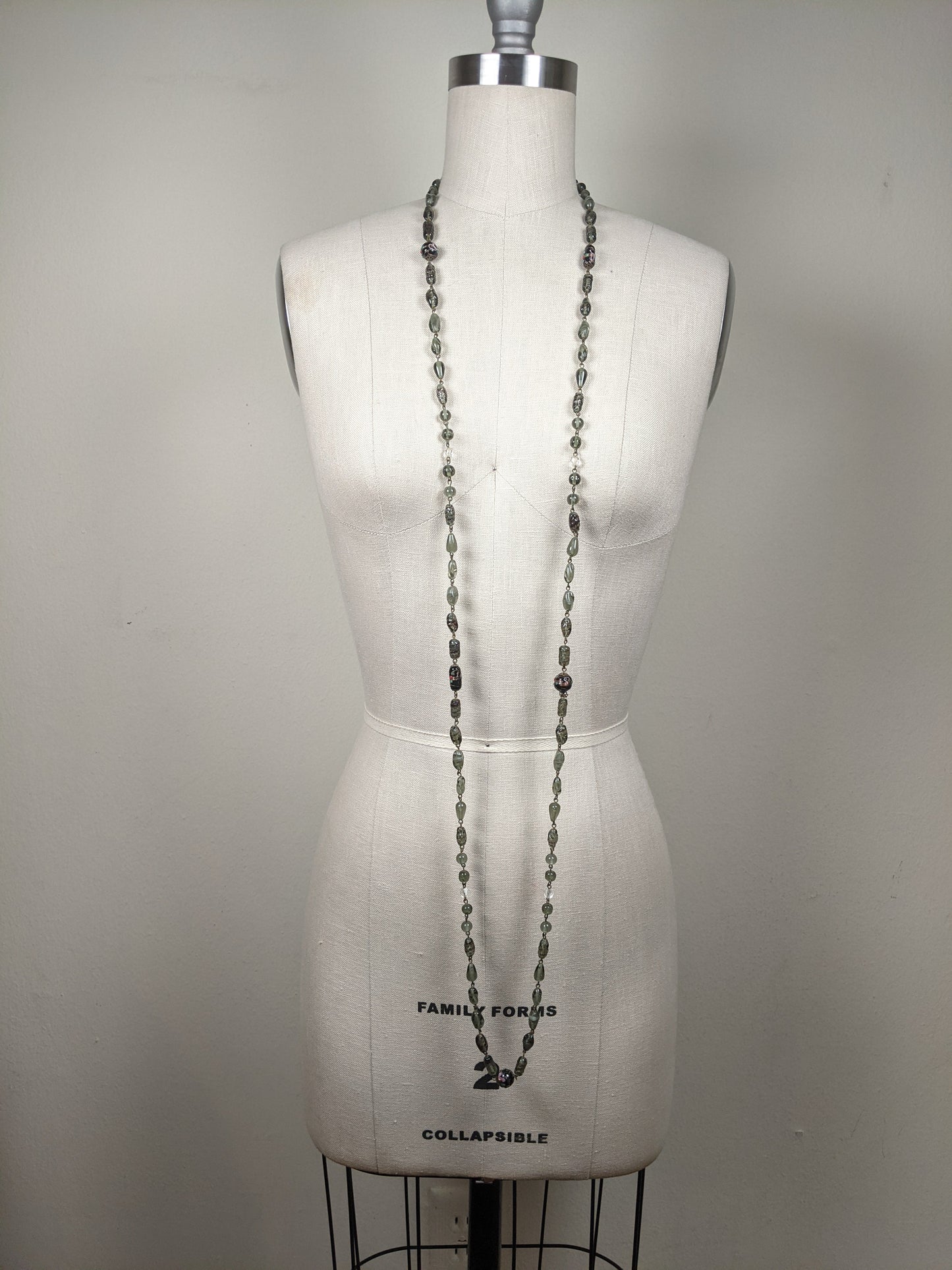 1920s-1930s Venetian Glass Necklace | 61"