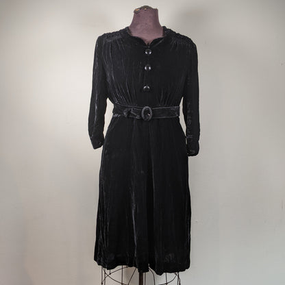 1930s-1940s Rayon Velvet Dress | XL