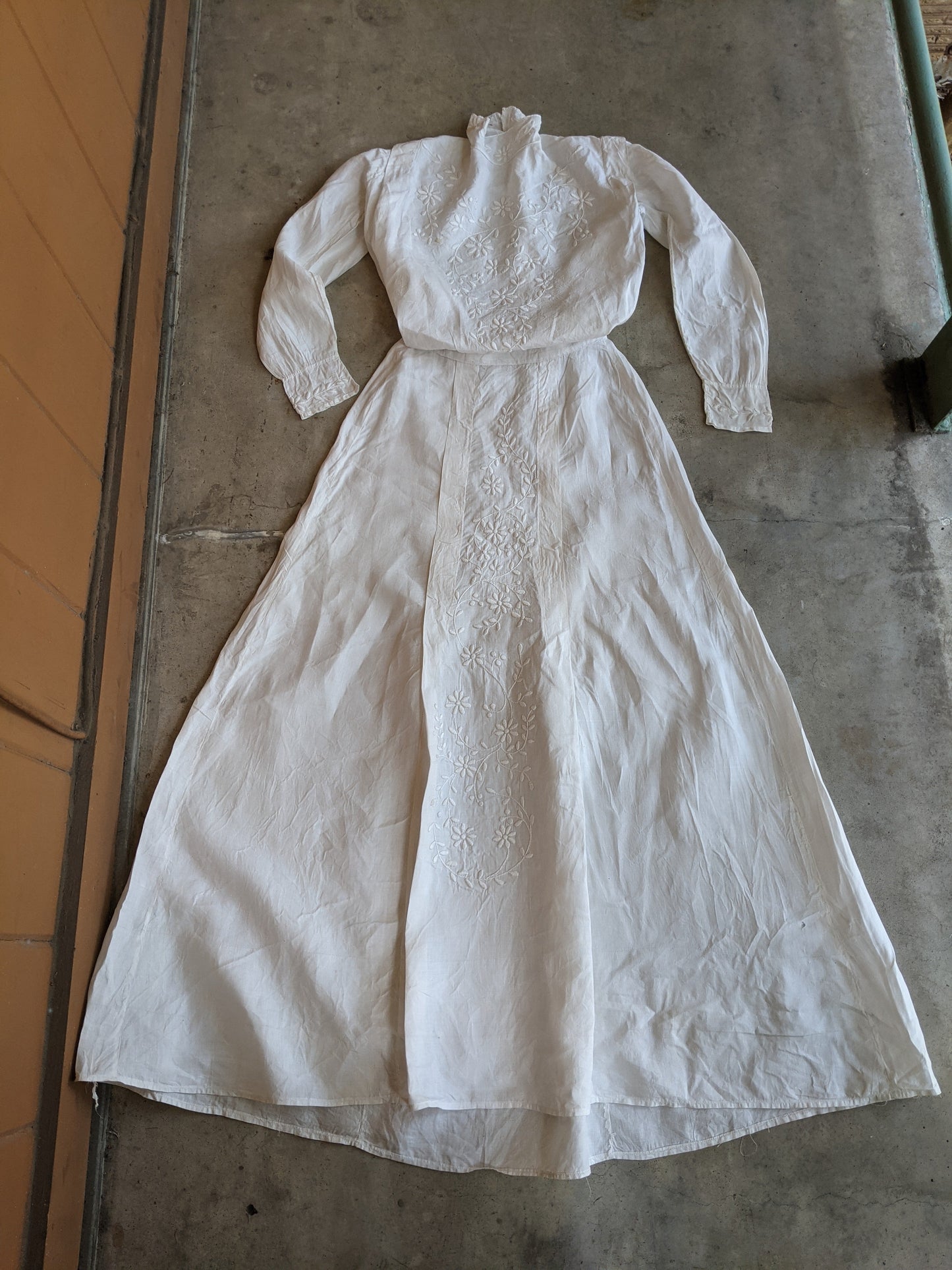 1900s Whitework Embroidery Dress