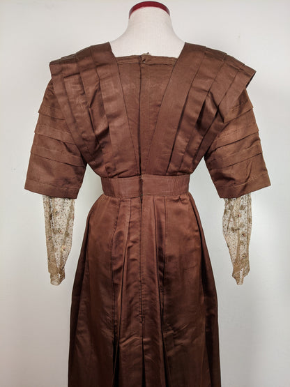 1908-1909 Red Ochre Silk Dress